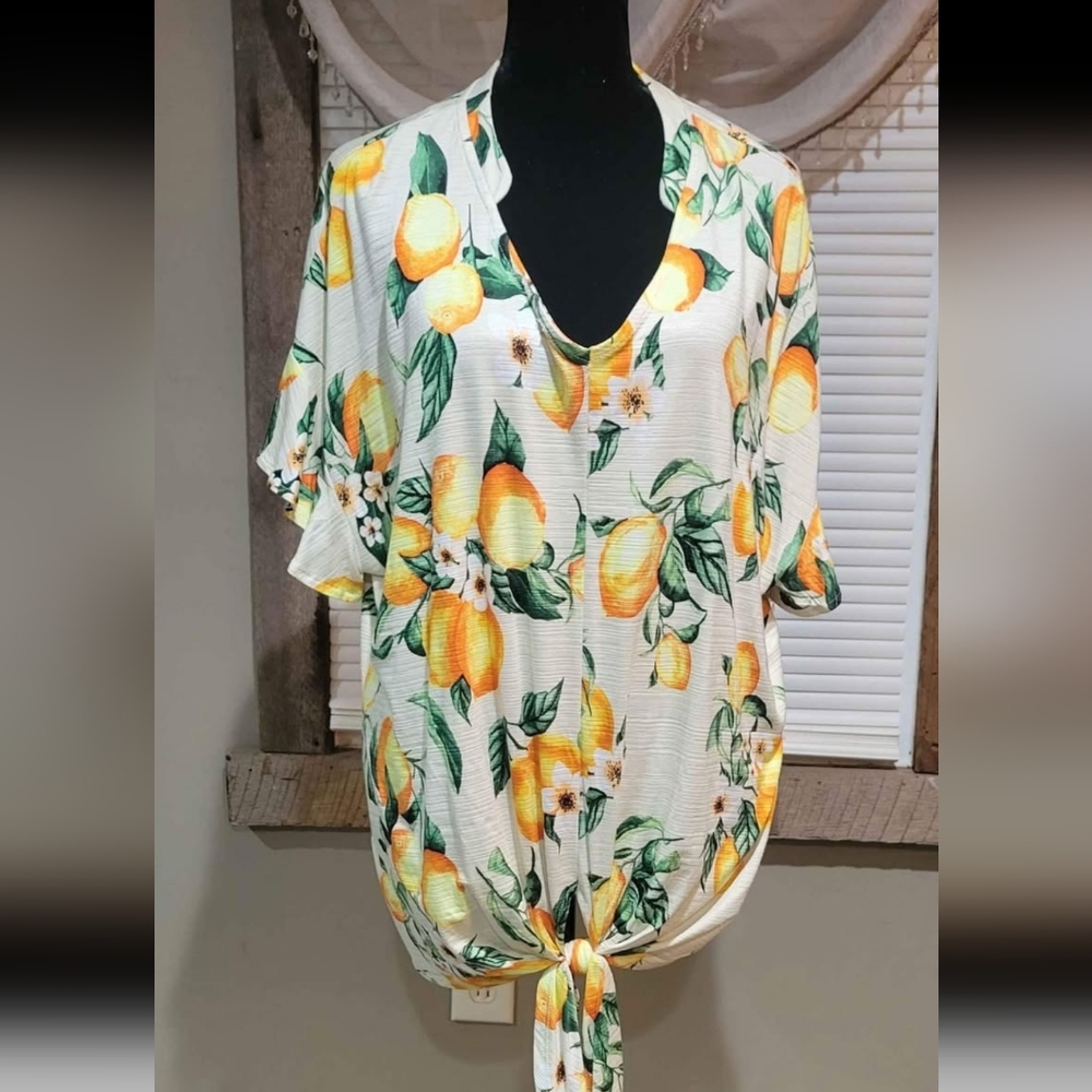 Yellow and White Relaxed Tie Front Tunic